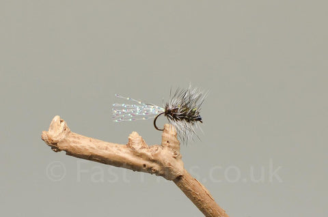 Griffiths Sparkle Gnat x 3   (Barbed & Barbless)