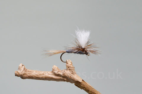 Parachute Adams x 3 - Fast Flies top trout flies