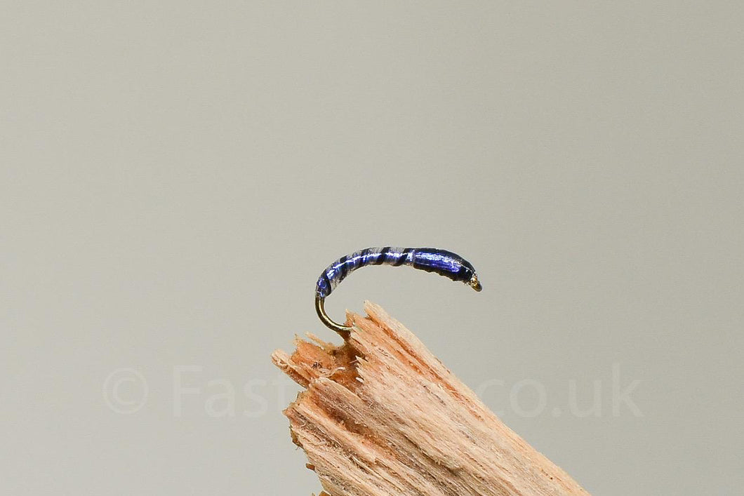 UV Owl x 3. (Barbed)