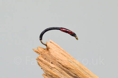 Black-Red Holo Cheek x 3 - Fast Flies top trout flies