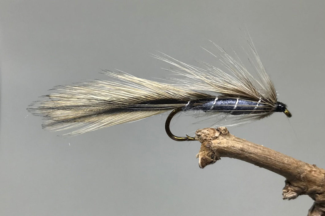 Badger Matuka (long shank) x 3  (Barbed)