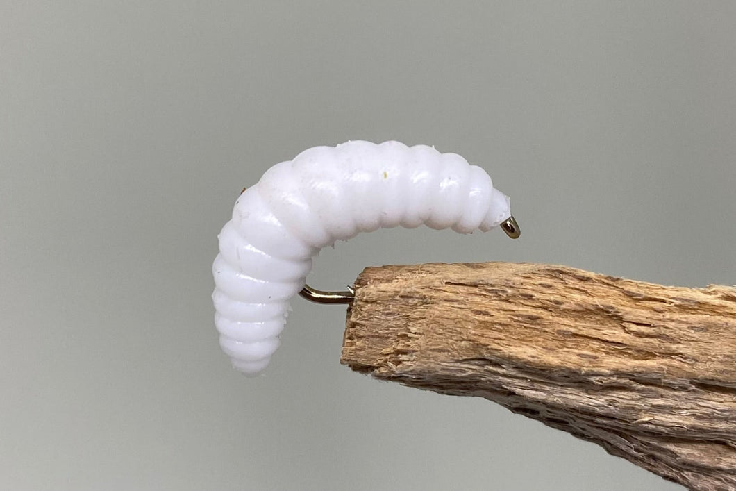 White Jelly maggots x 3  (Barbed)