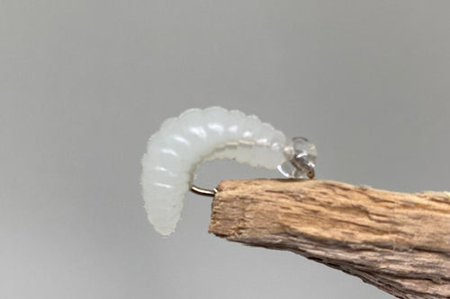 Lumi Bead Jelly Maggot x 3  (Barbed)